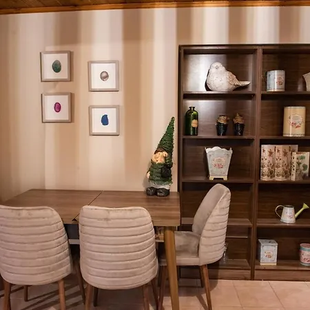 Dandy Tsagkarada-sweet Apple-mini Pool * Tsagarada